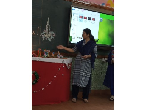 Christmas FIESTA in Holy Cross Convent Primary School